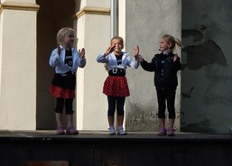 Malá zahradní slavnost